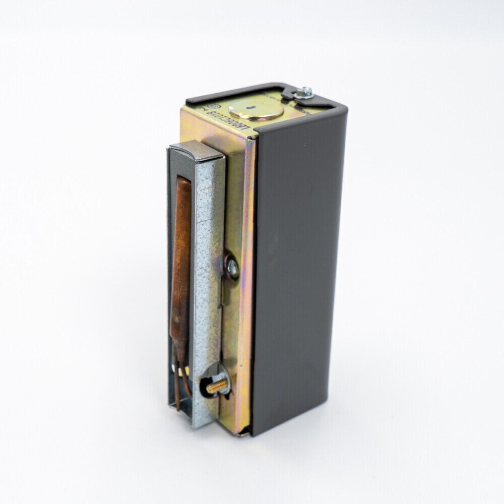 Strap On Aquastat For Outdoor Wood Boiler Honeywell / White Rogers (#0020377)